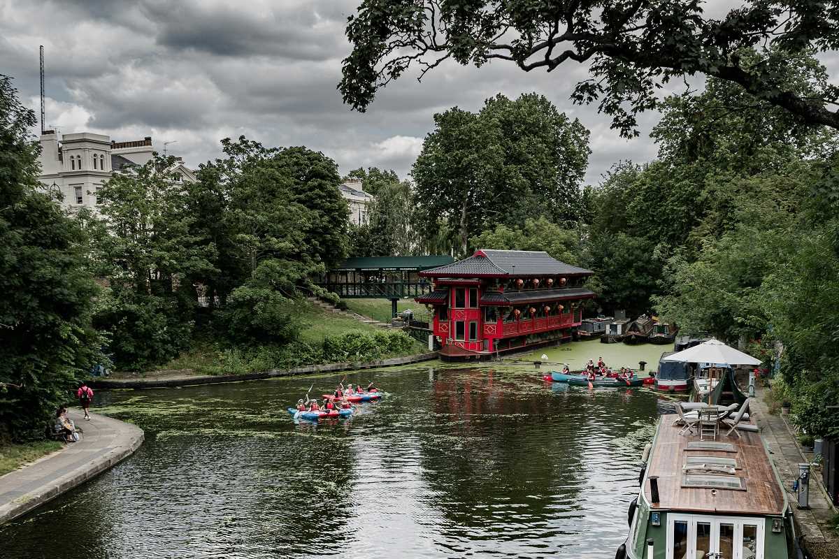 The Greatest Lakes for Kayaking and Paddleboarding